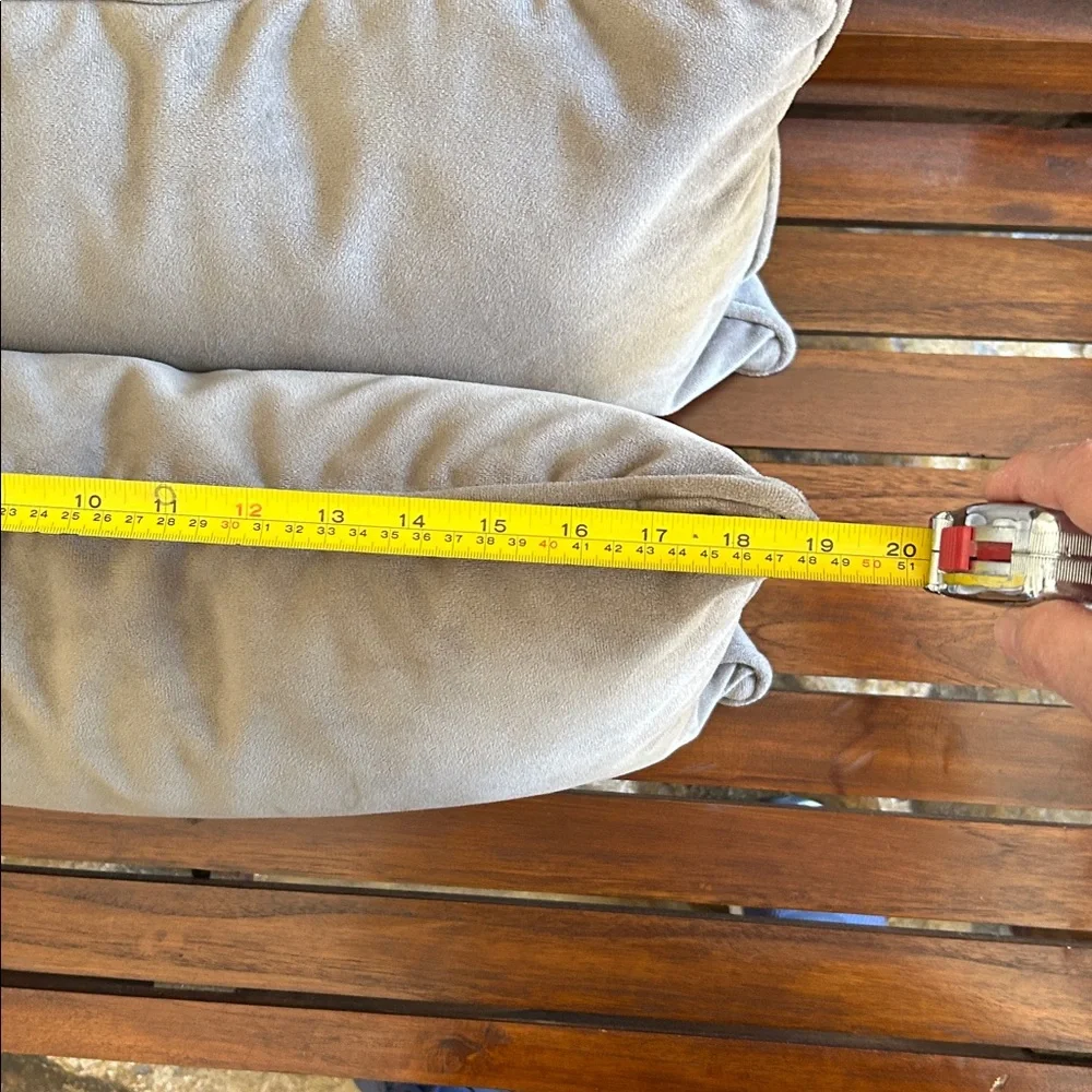 Lumbar Pillows - Picture 4 of 8